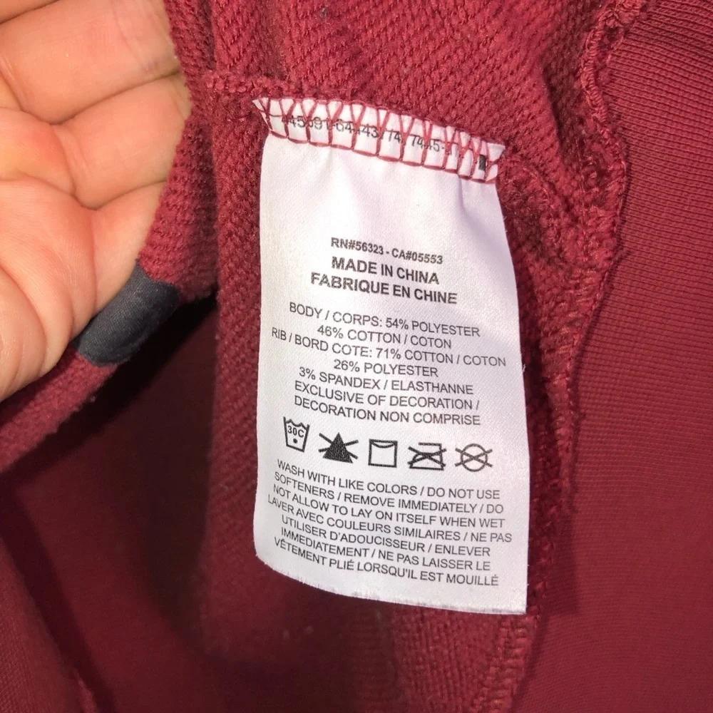 Maroon Nike Embossed Crop Sweatshirt Size M